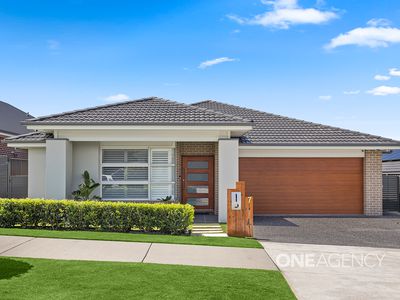 7 Boxwood Avenue, Calderwood