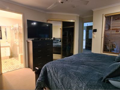 9 Essex Close, Springwood