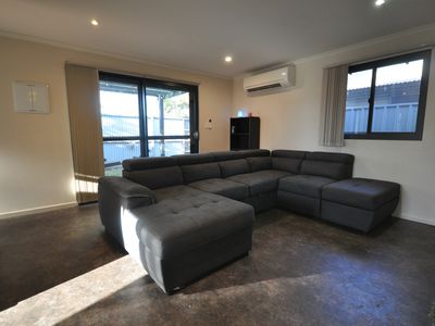 2 / 2 Phalarope Way, South Hedland
