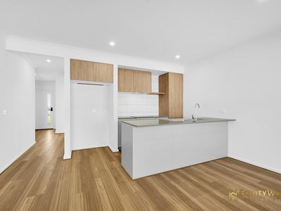 111 Delama Boulevard, Mambourin