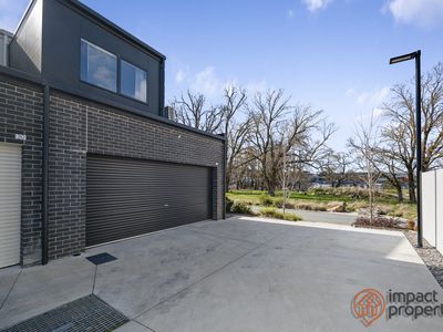32 Judith Macintosh Crescent, Taylor