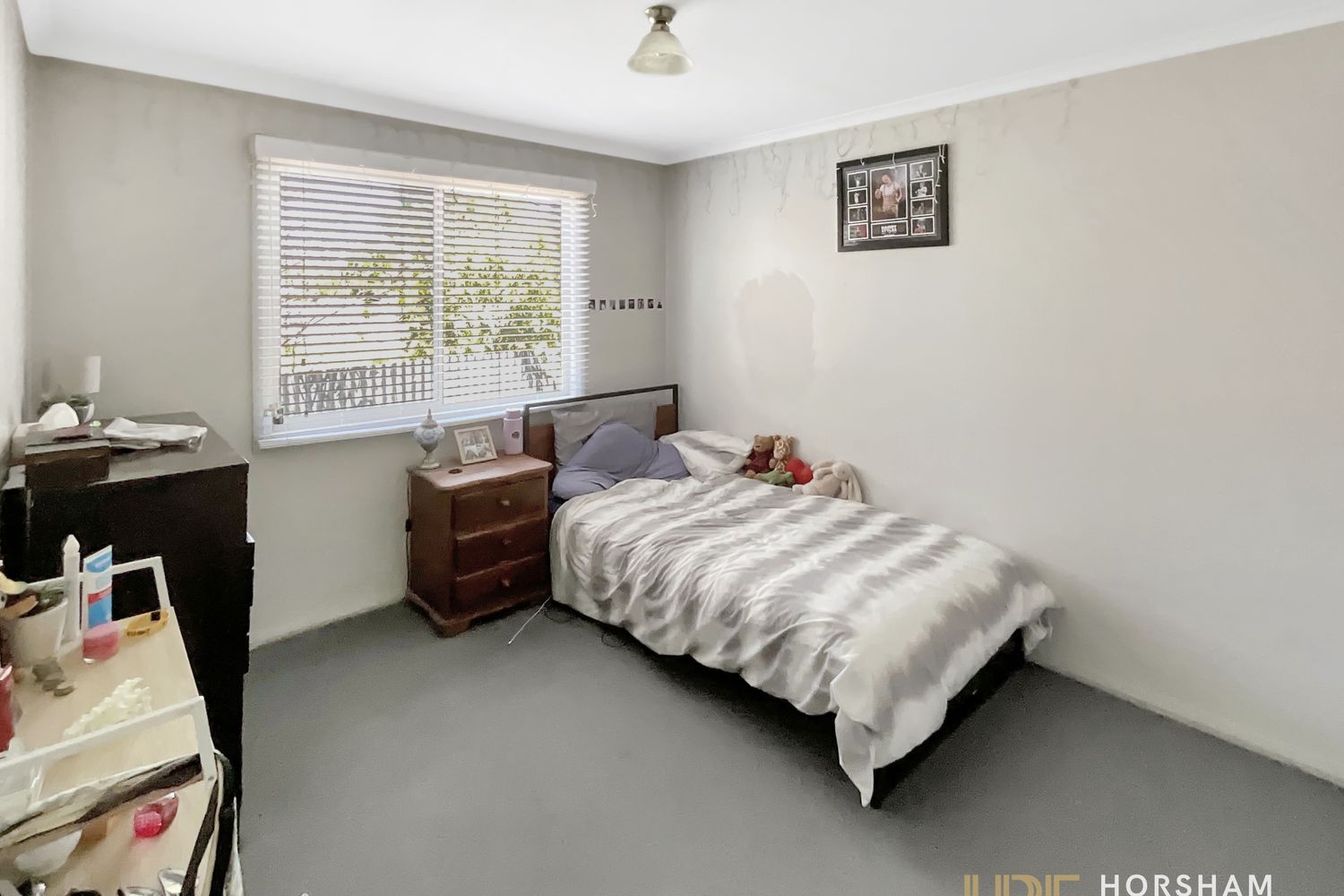 2 / 120 Bennett Road, Horsham