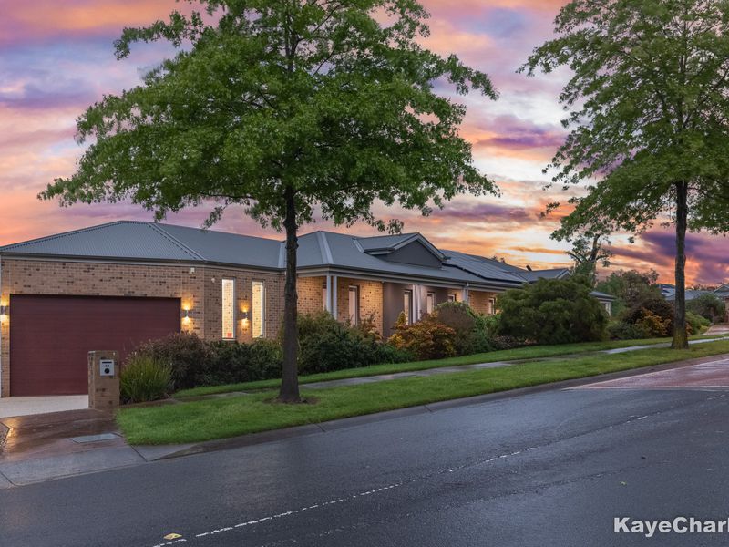 31 Beaconhill Drive, Beaconsfield