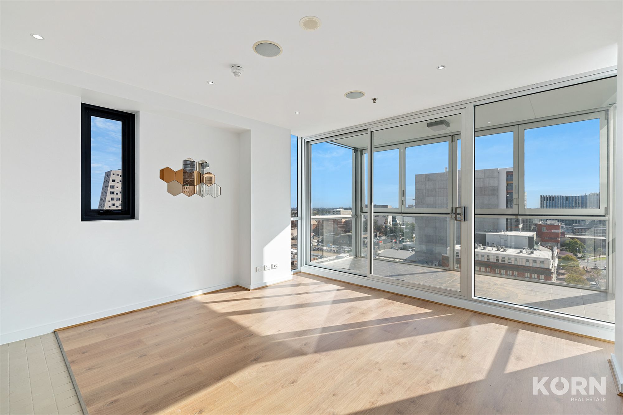 1101 / 10 Balfours Way, Adelaide