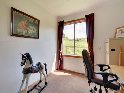 8  Blue Gum Road, Gardners Bay