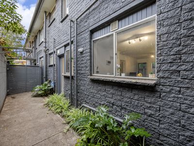 1 / 7 Sanglen Terrace, Belmont