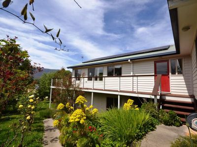 2 Marum Court , Tawonga South