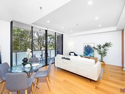 301 / 71 Euston Road, Alexandria