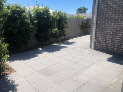 1 / 8 Xenia St, Pimpama