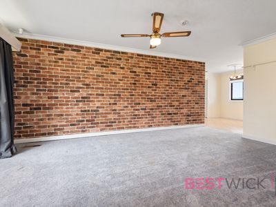 15 Beavis Place, Llanarth