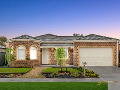 21 Brockwell Crescent, Manor Lakes