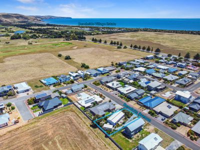 10 Resolute Avenue, Normanville