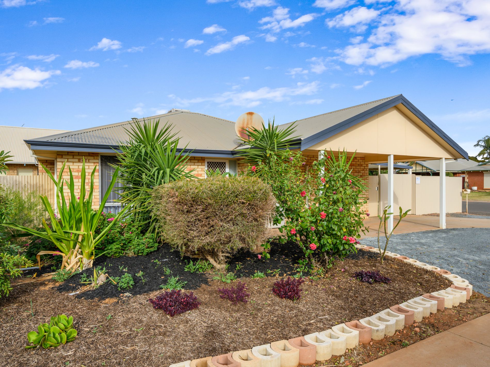 6A Carlyle Court, Boulder