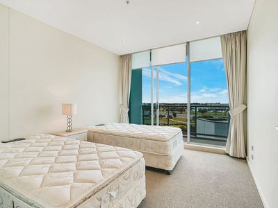 805 / 1 Como Crescent, Southport