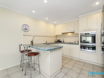 6 / 9 Cartwright Street, Oak Park