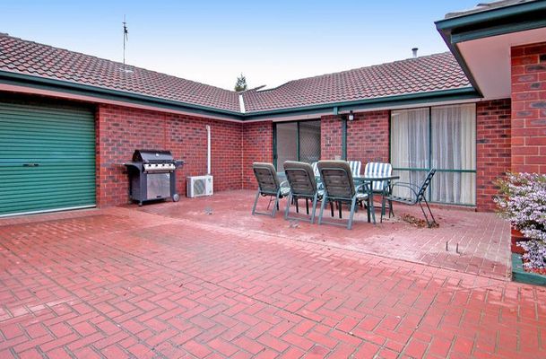 50 Abercarn Ave, Craigieburn