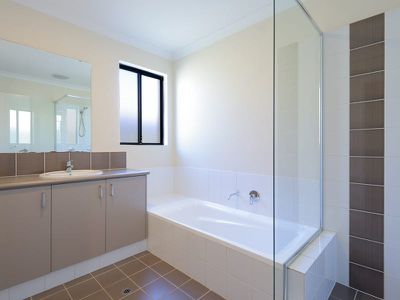 26 Lamorak Way, Baldivis