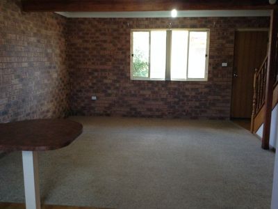 2 / 11 Commerce Drive, Warilla