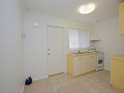 9/21 Ventnor Street, Scarborough