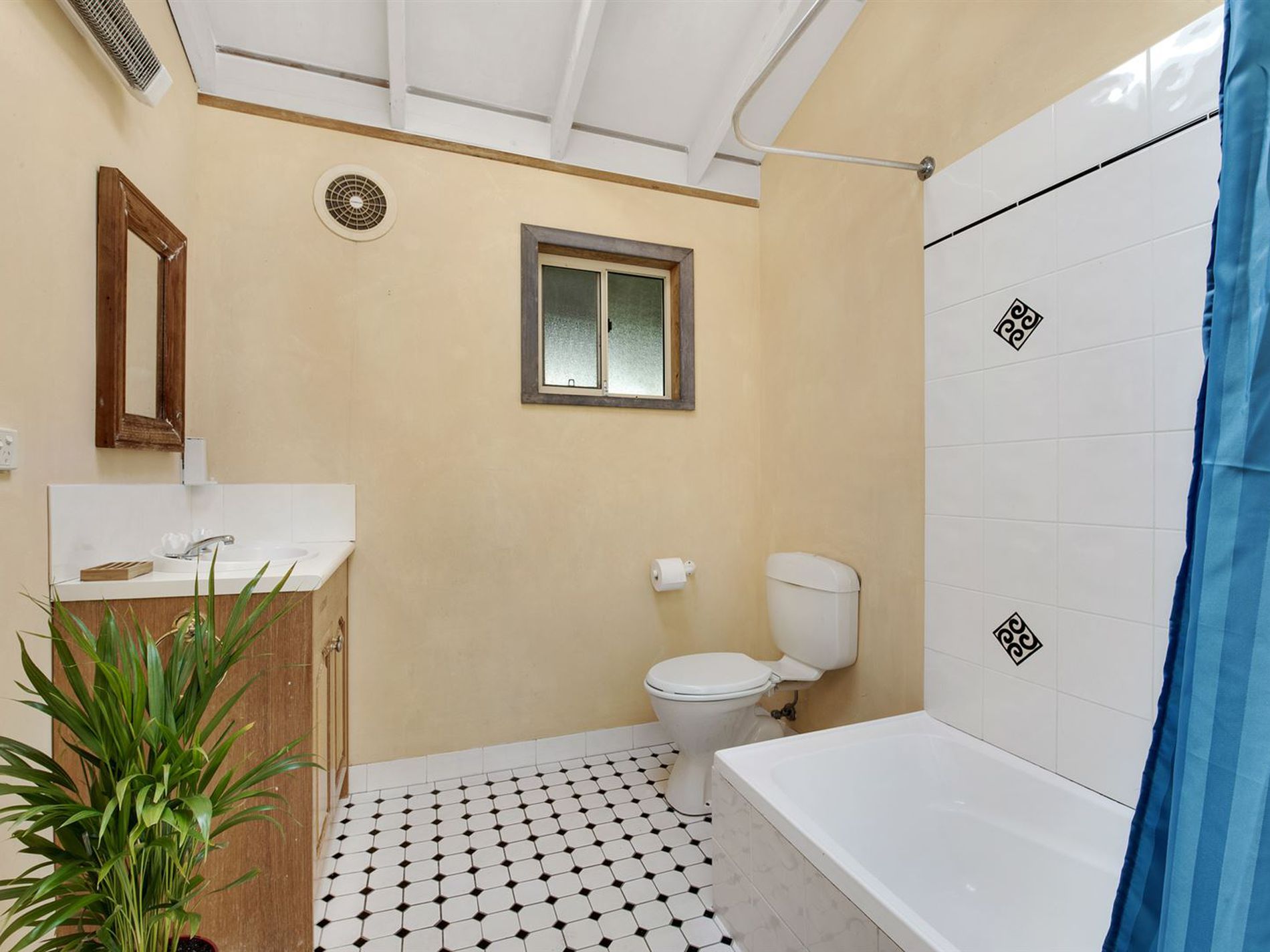 26 Lake Conjola Entrance Road, Lake Conjola