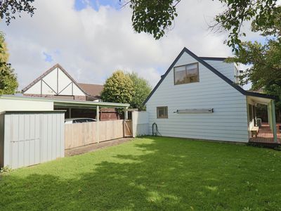 1 / 5 Rosca lane, Sunnyhills