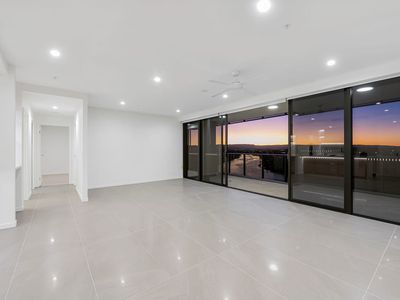 502 / 15 Cannes Avenue, Surfers Paradise