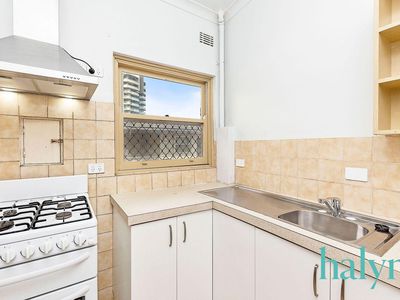 33 / 124 Terrace Road, Perth