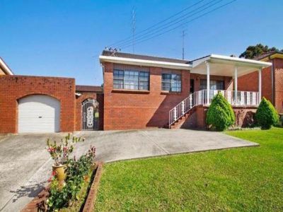 50 Princes Highway, West Wollongong