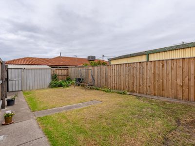 1 / 21 Wenlock Avenue , Altona Meadows