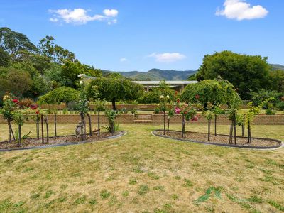 17 Hores Lane, Tawonga