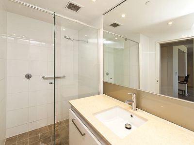 803 / 30 The Circus, Burswood