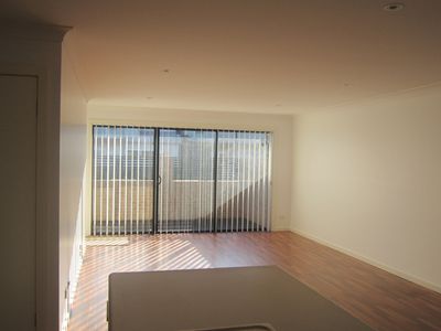 3 / 85A Waratah Street, Windang