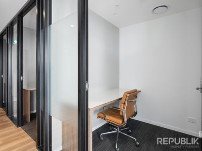 2408 / 1 Grant Avenue, Hope Island