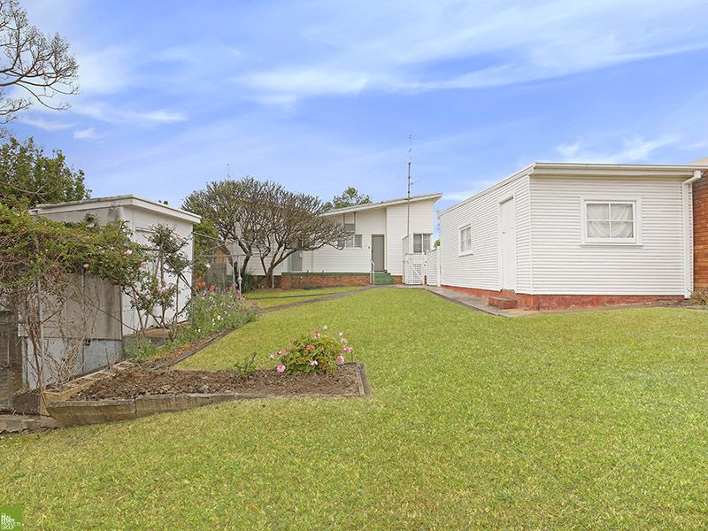 83 Hopewood Crescent, Fairy Meadow