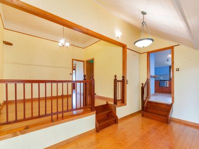 30 Bridge Street, North Booval