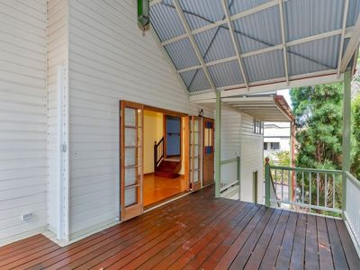 30 Bridge Street, North Booval