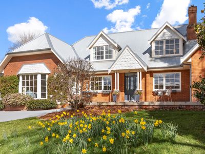 36 Centennial Rd, Bowral