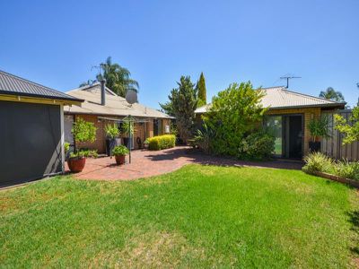 11 Fairetha Place, Kalgoorlie