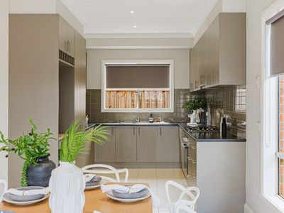 4 Blossom Avenue, Harkness