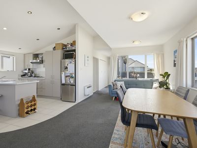 96B Lyall Parade, Lyall Bay