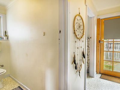 6697 Channel Highway, Deep Bay