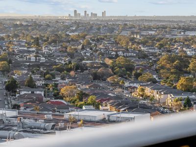 1901 / 12 Jack Brabham Drive, Hurstville