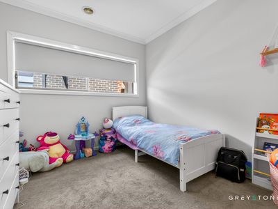 10 Riverton Boulevard, Harkness