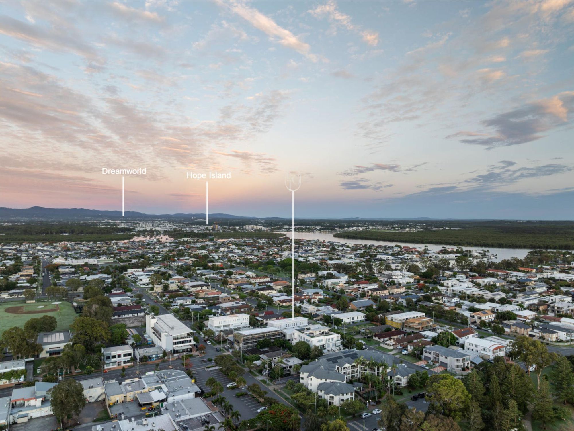 2 / 14 Victor Avenue, Paradise Point