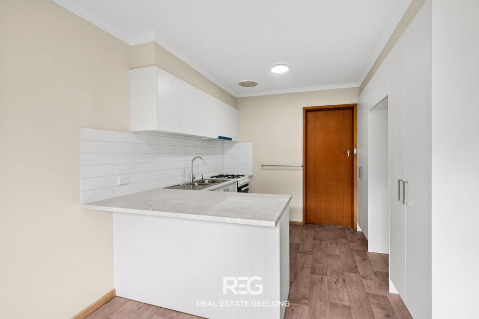 1 - 4 / 9 Stafford Street, Herne Hill