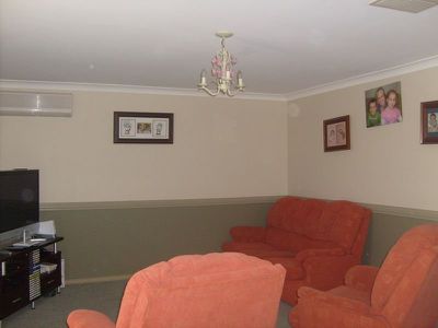 20 Websdale Drive, Dubbo