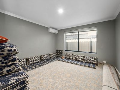 1 Vichy Close, Piara Waters