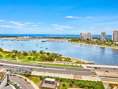 2204 / 4 Como Crescent, Southport