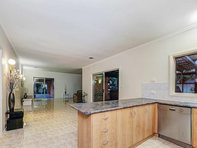5 Diana Drive, Werribee