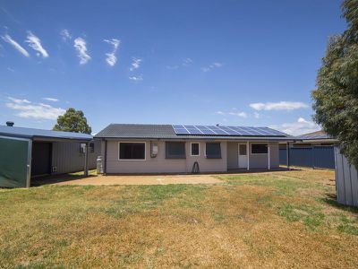 1 Jane Court, Dubbo